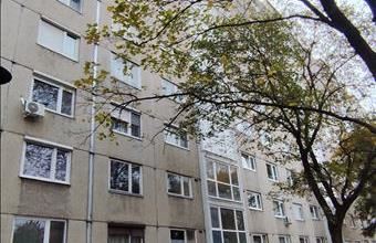 Eladó Győri panel lakás hirdetés (73277723)