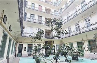 Eladó Budapest VI. kerületi tégla lakás hirdetés (71775443)