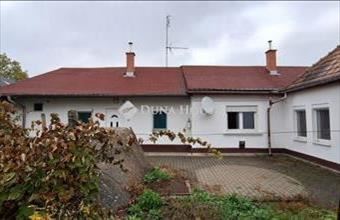 Eladó Gödöllői családi ház hirdetés (34576379)