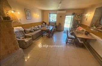 Eladó Tiszakécskei családi ház hirdetés (49234834)