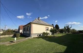 Eladó Becsehelyi családi ház hirdetés (48863424)