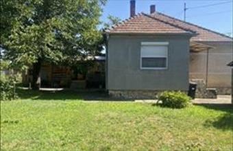 Eladó Hegyeshalomi családi ház hirdetés (35637474)