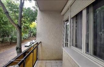 Eladó Budapest XIV. kerületi csúsztatott zsalus lakás hirdetés (44645845)