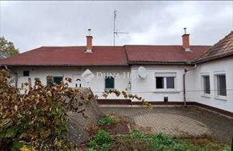 Eladó Gödöllői családi ház hirdetés (97984854)