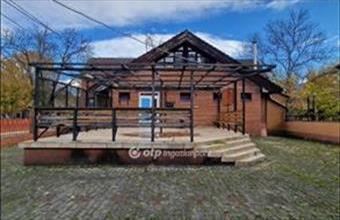 Eladó Miskolci családi ház hirdetés (93383343)