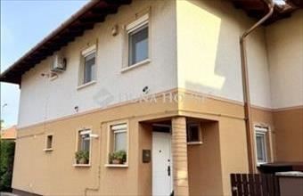 Eladó Vecsési sorház hirdetés (54599427)