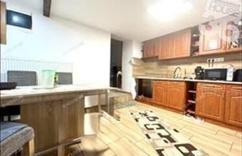 Eladó Csongrádi családi ház hirdetés (75433362)