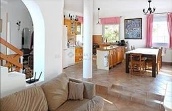 Eladó Piliscsabai családi ház hirdetés (63399134)