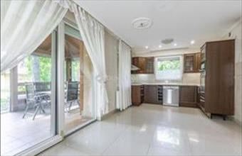 Eladó Budapest XVI. kerületi családi ház hirdetés (92199387)