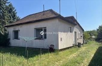 Eladó Dunakeszi családi ház hirdetés (93754839)