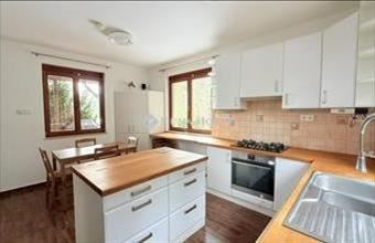 Eladó Szentendrei családi ház hirdetés (94597534)