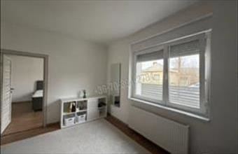 Eladó Tatabányai családi ház hirdetés (23435333)