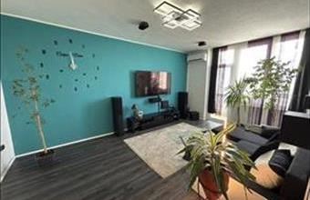 Eladó Szentendrei egyéb lakás hirdetés (13929233)