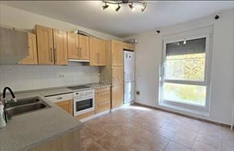 Eladó Paksi panel lakás hirdetés (77363841)