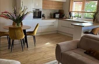 Eladó Győri iroda lakásban hirdetés (88423344)