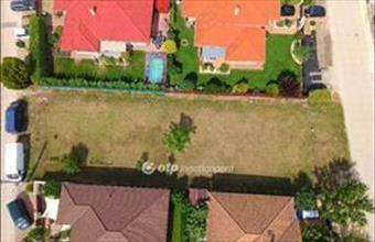 Eladó Székesfehérvári lakóövezeti telek hirdetés (83745137)