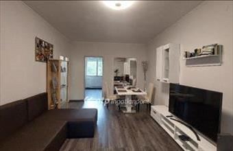 Eladó Budapest XIV. kerületi csúsztatott zsalus lakás hirdetés (82764134)