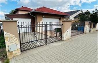 Eladó Debreceni családi ház hirdetés (32527873)