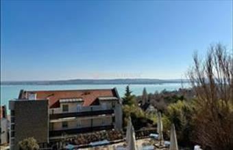 Eladó Tihanyi tégla lakás hirdetés (33974337)