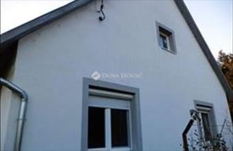 Eladó Kápolnásnyéki családi ház hirdetés (87325353)