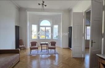 Eladó Budapest VI. kerületi tégla lakás hirdetés (38331482)