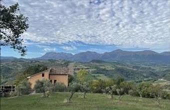 Eladó Olaszországi családi ház hirdetés (29984353)