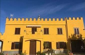 Eladó Olaszországi családi ház hirdetés (91272855)