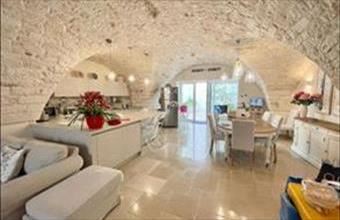 Eladó Olaszországi tégla lakás hirdetés (73769977)