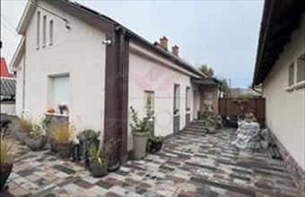 Eladó Debreceni ikerház hirdetés (92197234)