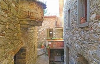 Eladó Olaszországi családi ház hirdetés (42421397)