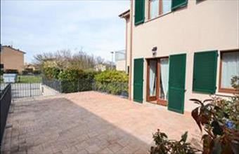 Eladó Olaszországi családi ház hirdetés (43734359)