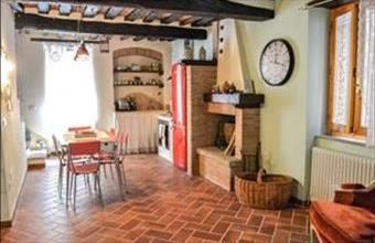 Eladó Olaszországi családi ház hirdetés (34454443)