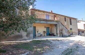 Eladó Olaszországi családi ház hirdetés (78783443)