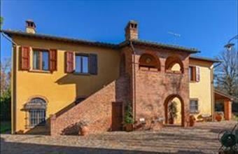 Eladó Olaszországi családi ház hirdetés (34454789)