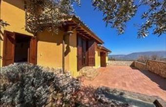 Eladó Olaszországi családi ház hirdetés (94399377)