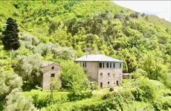 Eladó Olaszországi családi ház hirdetés (42995831)