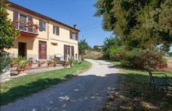 Eladó Olaszországi családi ház hirdetés (39342956)