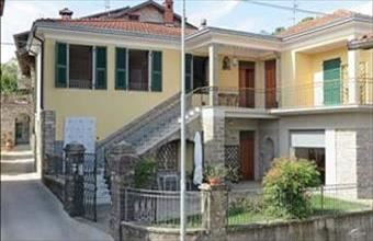 Eladó Olaszországi családi ház hirdetés (73843359)