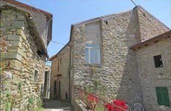 Eladó Olaszországi családi ház hirdetés (92568893)