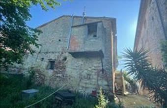 Eladó Olaszországi tégla lakás hirdetés (49943643)