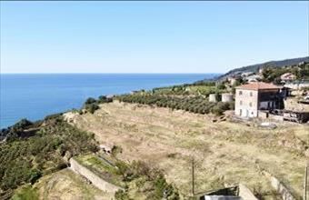 Eladó Olaszországi családi ház hirdetés (85749577)