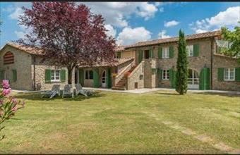 Eladó Olaszországi családi ház hirdetés (42528745)