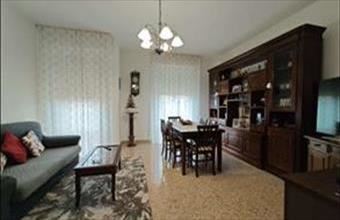 Eladó Olaszországi üdülő hirdetés (77473585)