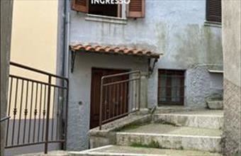 Eladó Olaszországi családi ház hirdetés (33777394)