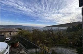 Eladó Olaszországi családi ház hirdetés (64857349)