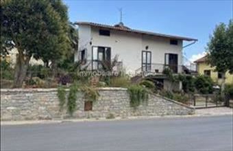 Eladó Olaszországi családi ház hirdetés (23764499)