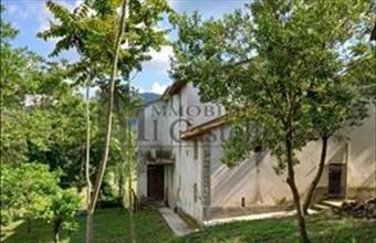 Eladó Olaszországi családi ház hirdetés (92375435)