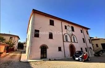 Eladó Olaszországi tégla lakás hirdetés (54387848)