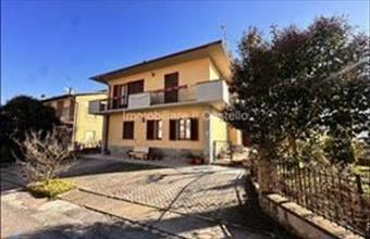 Eladó Olaszországi családi ház hirdetés (38835343)