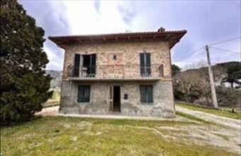 Eladó Olaszországi családi ház hirdetés (29377843)